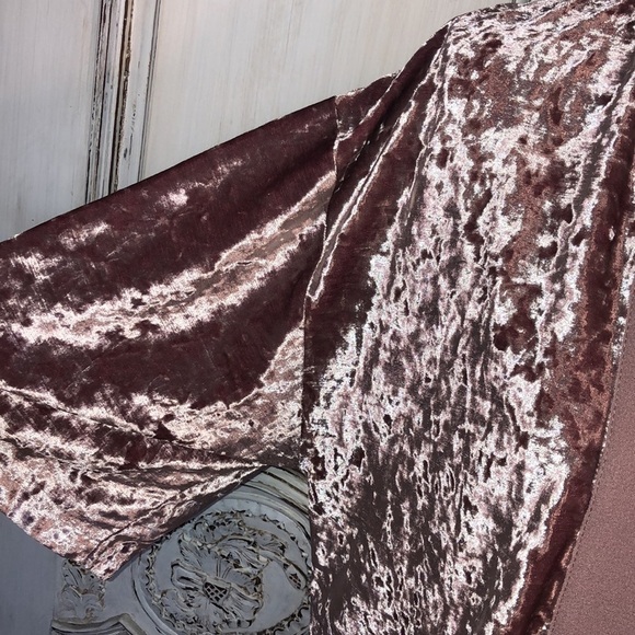 ZARA NWOT Cropped Dusty Mauve Crushed Velvet Kimono Jacket Size S-M - Picture 6 of 11